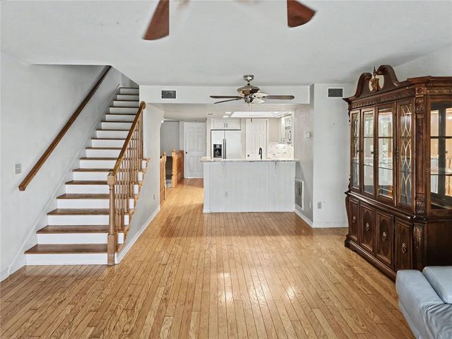 9870 INDIAN KEY TRAIL 64, Seminole, FL 33776