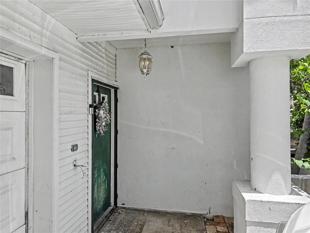 9870 INDIAN KEY TRAIL 64, Seminole, FL 33776