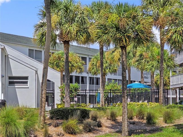 9870 INDIAN KEY TRAIL 64, Seminole, FL 33776