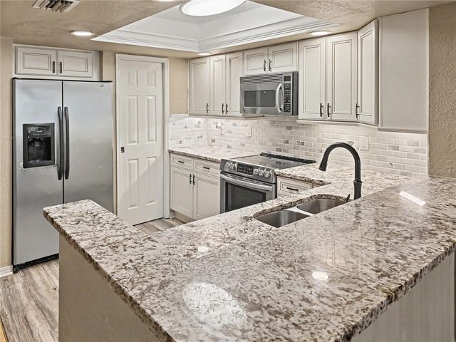 9870 INDIAN KEY TRAIL 64, Seminole, FL 33776