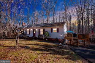 18 WINSLOW RD, Fredericksburg, VA 22406