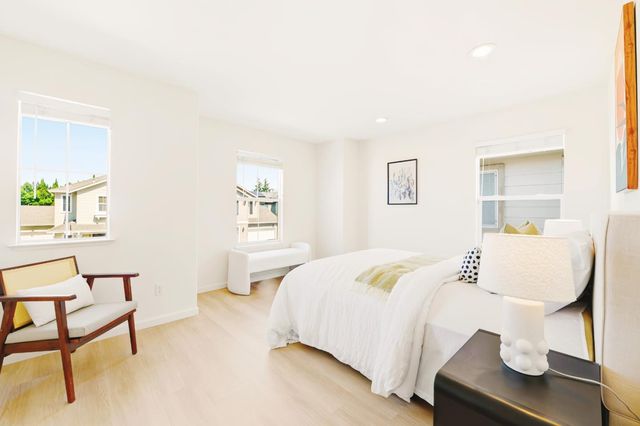 950 Mouton Circle, East Palo Alto, CA 94303