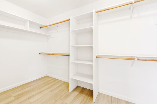950 Mouton Circle, East Palo Alto, CA 94303