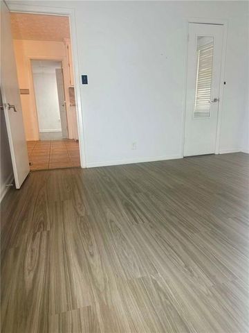 543 Allen Drive, Lawrenceville, GA 30043