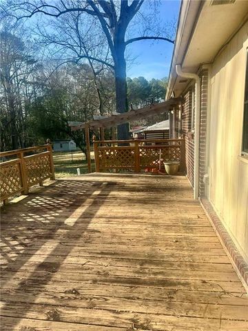 543 Allen Drive, Lawrenceville, GA 30043