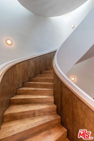 1395 N Doheny Drive, Los Angeles, CA 90069