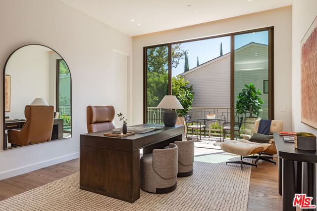 1395 N Doheny Drive, Los Angeles, CA 90069