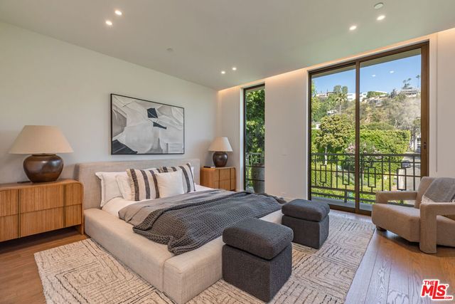 1395 N Doheny Drive, Los Angeles, CA 90069