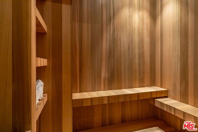 1395 N Doheny Drive, Los Angeles, CA 90069