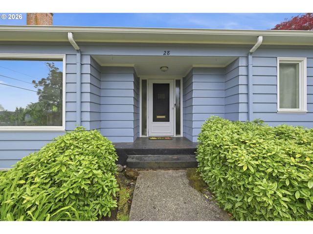 28 W 22nd Ave, Eugene, OR 97405