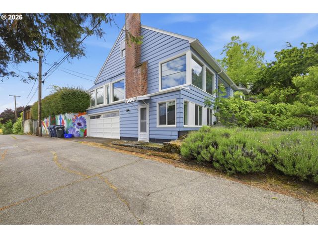 28 W 22nd Ave, Eugene, OR 97405
