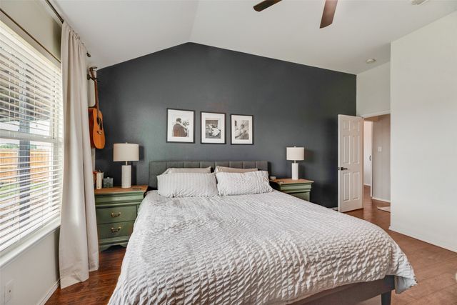 300 Meadow View Lane, Anna, TX 75409