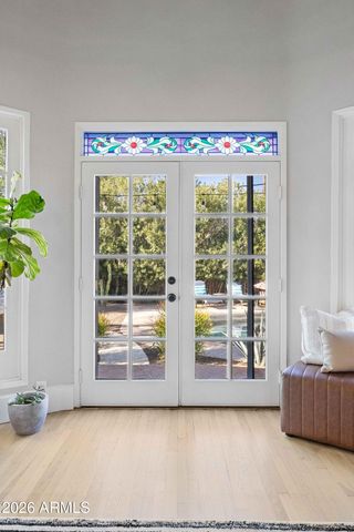 38 W VERNON Avenue, Phoenix, AZ 85003