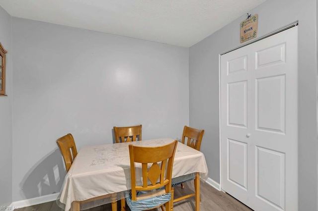 10424 Indian RD, Gloucester, VA 23061