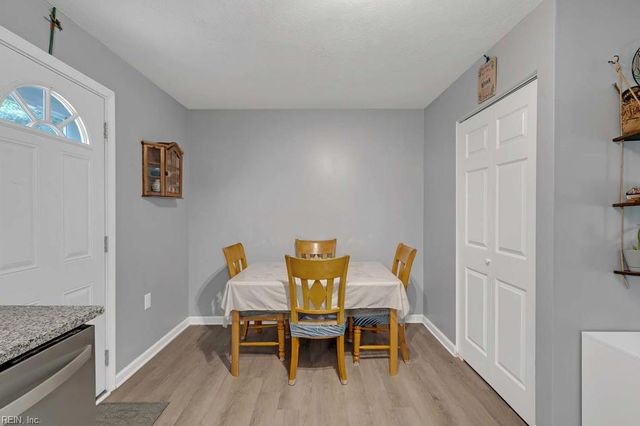 10424 Indian RD, Gloucester, VA 23061