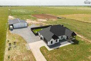 819 S BELL ROAD, Iowa Park, TX 76367