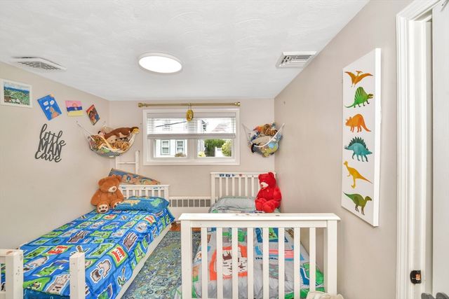 15 Union Avenue, Milton, MA 02186