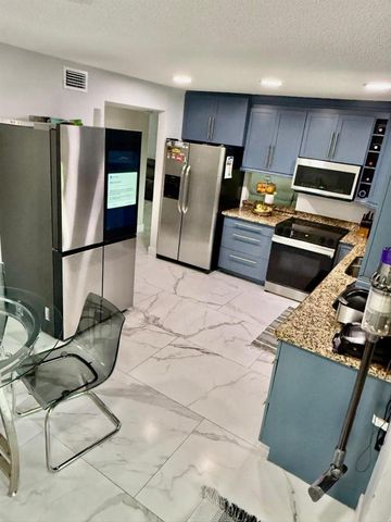 22454 Cypress Wood Lane, Boca Raton, FL 33428