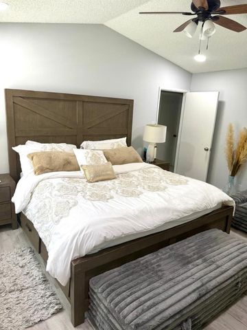 22454 Cypress Wood Lane, Boca Raton, FL 33428