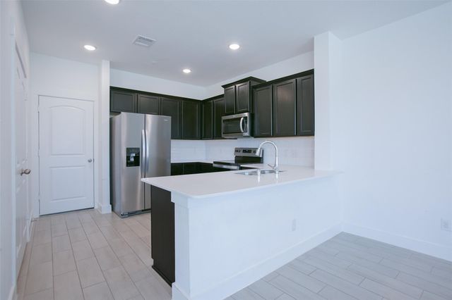 2234 Memory Oaks Drive, Tomball, TX 77375