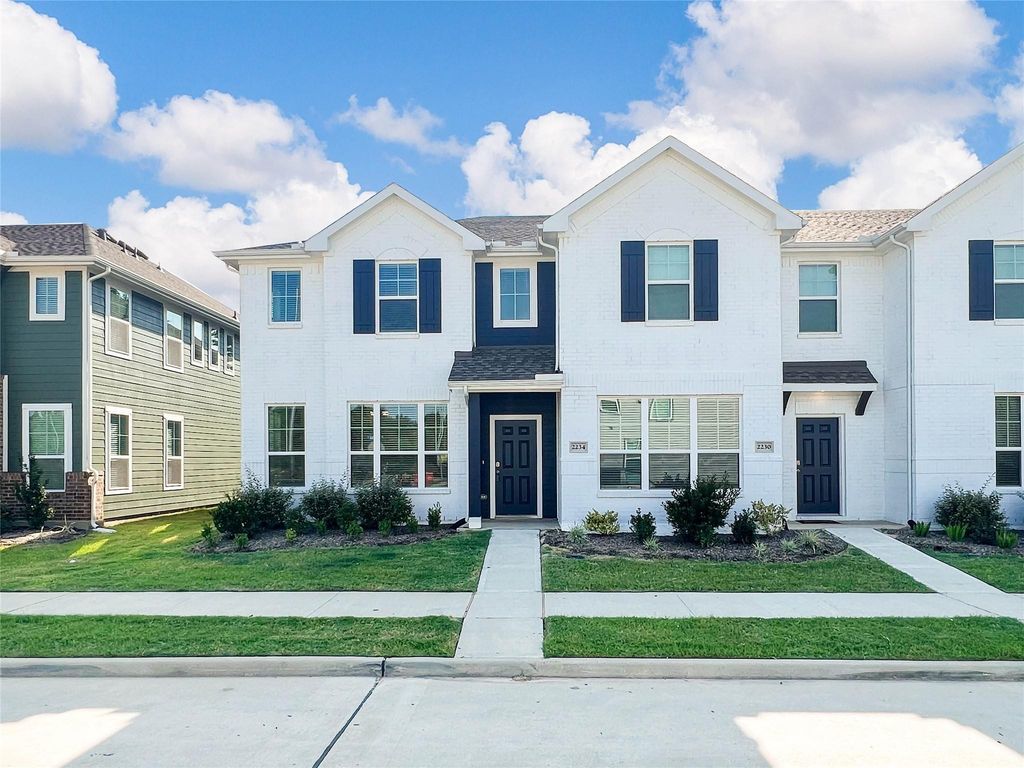 2234 Memory Oaks Drive, Tomball, TX 77375