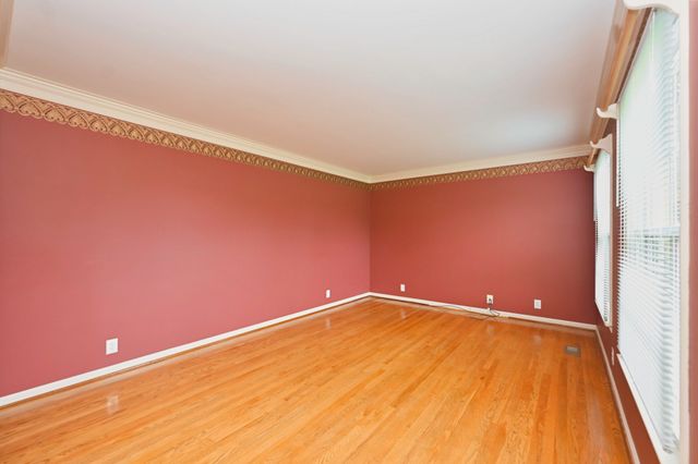 100 Applewood Ct, Hendersonville, TN 37075