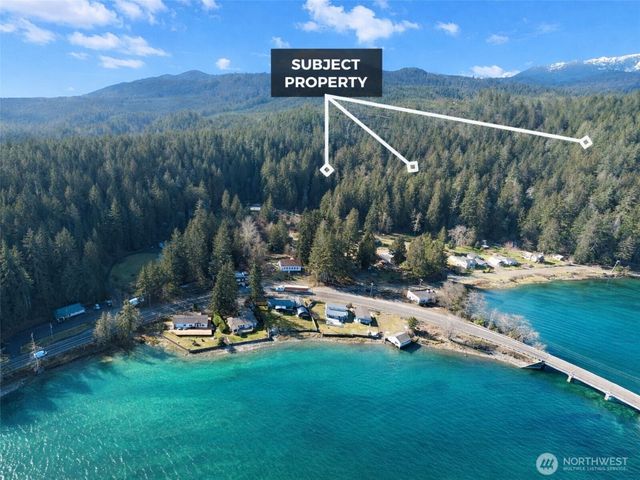 58 Stickney Street N, Lilliwaup, WA 98555