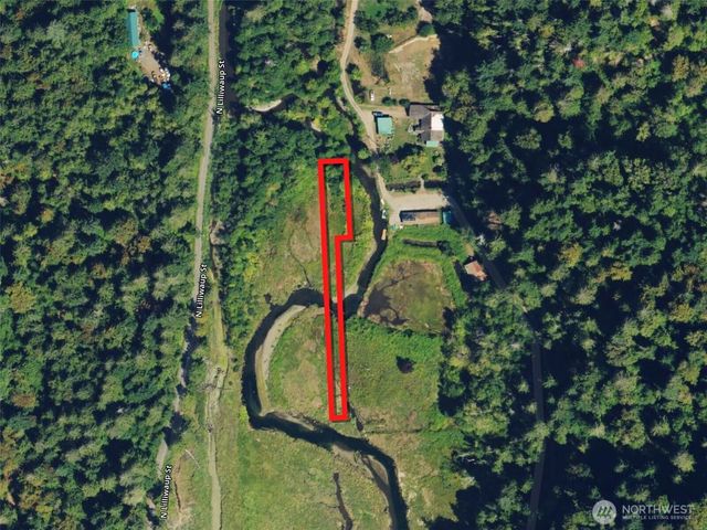 58 Stickney Street N, Lilliwaup, WA 98555