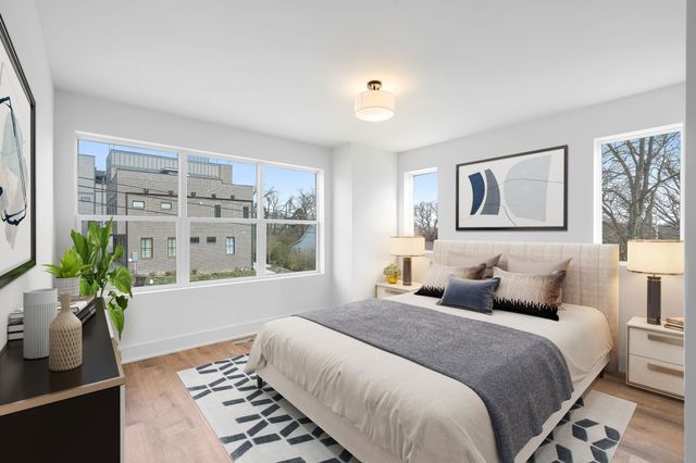 3121 River Dr, Nashville, TN 37218