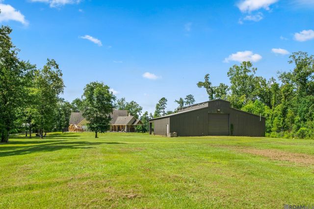 27605 Patterson Rd, Springfield, LA 70462