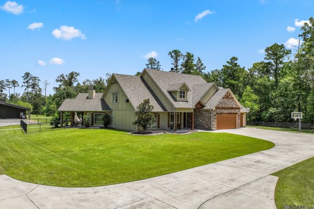 27605 Patterson Rd, Springfield, LA 70462
