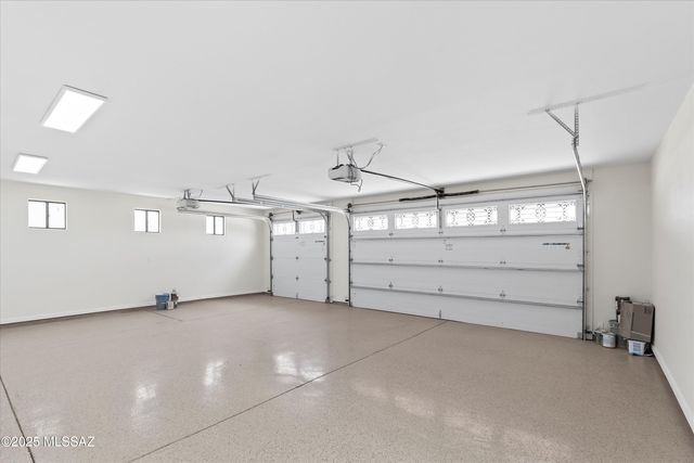 1915 E Lind Road, Tucson, AZ 85719