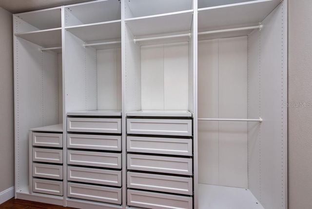 5318 LENOIR COURT, Plant City, FL 33566