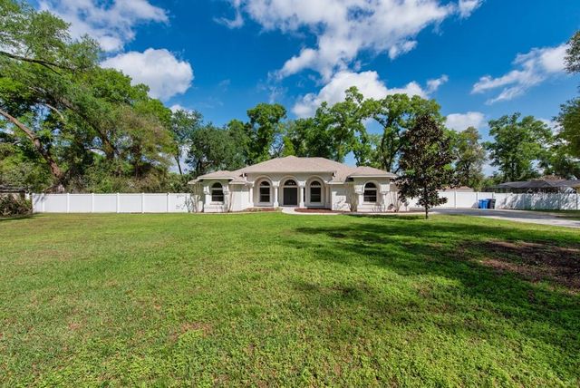 5318 LENOIR COURT, Plant City, FL 33566