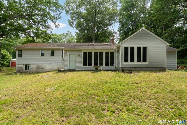 11 Autumn Lane, Clinton, CT 06413