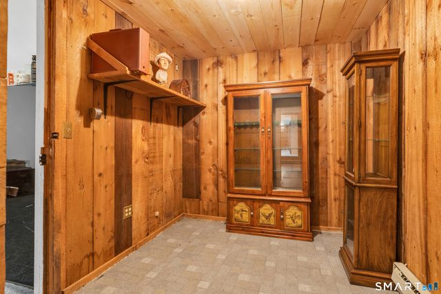 11 Autumn Lane, Clinton, CT 06413