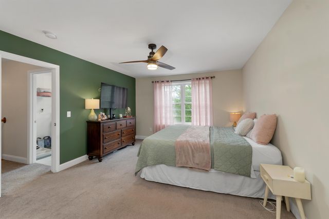 17 Blueberry Hill Road, Raymond, NH 03077