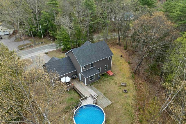 17 Blueberry Hill Road, Raymond, NH 03077