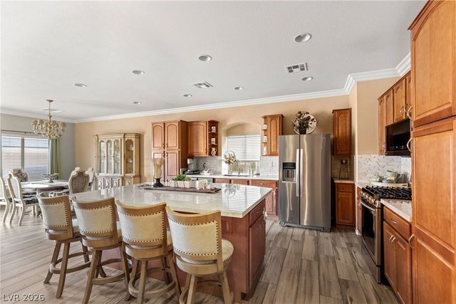 7036 Tidelands Park Court, Las Vegas, NV 89166