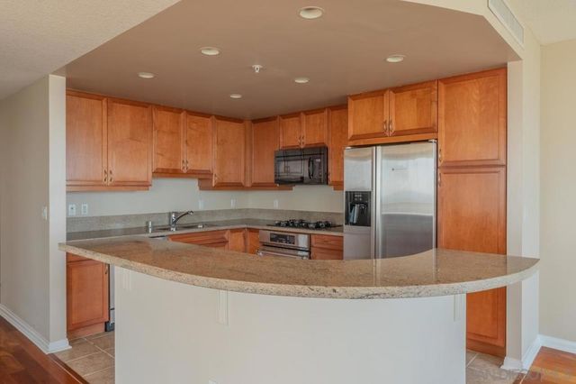 510 1st Ave 1504, San Diego, CA 92101