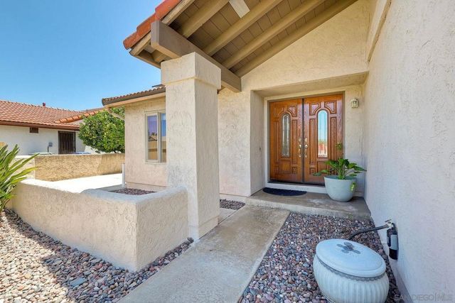 9430 Palomino Ridge, Lakeside, CA 92040