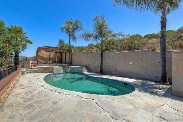9430 Palomino Ridge, Lakeside, CA 92040