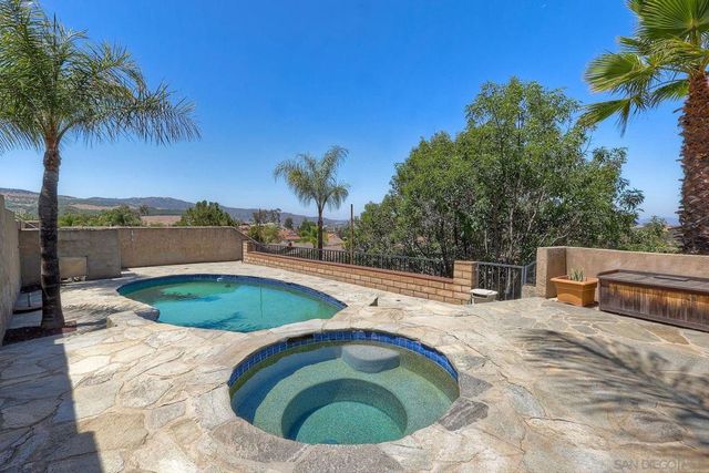 9430 Palomino Ridge, Lakeside, CA 92040