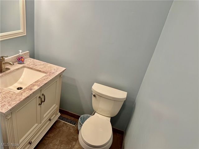 4004 Powell Street, Parkersburg, WV 26104