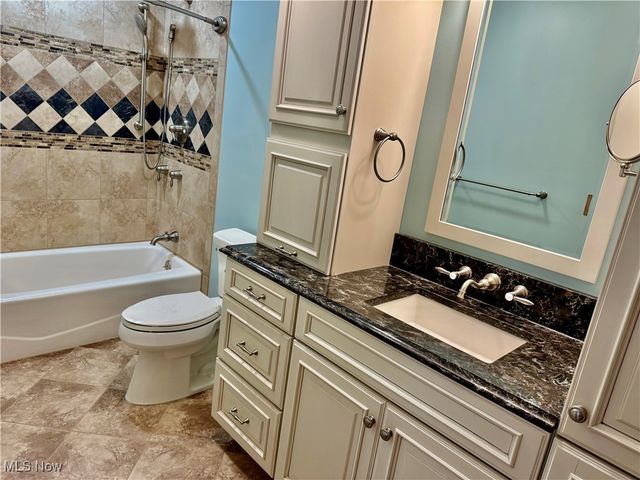 4004 Powell Street, Parkersburg, WV 26104