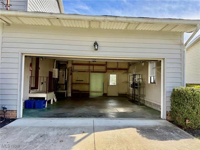 4004 Powell Street, Parkersburg, WV 26104