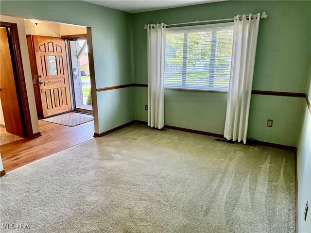 4004 Powell Street, Parkersburg, WV 26104