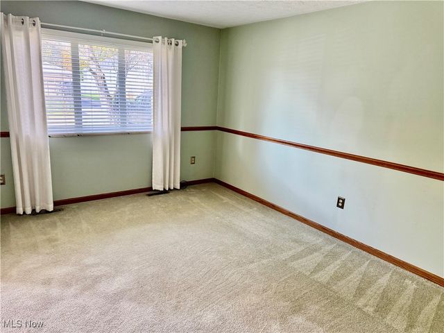 4004 Powell Street, Parkersburg, WV 26104