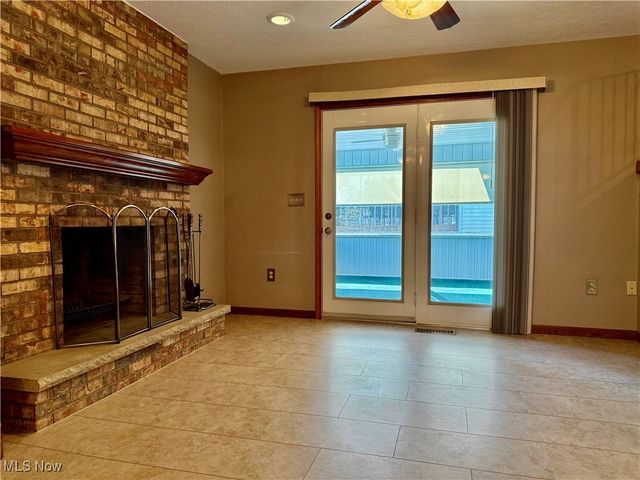 4004 Powell Street, Parkersburg, WV 26104