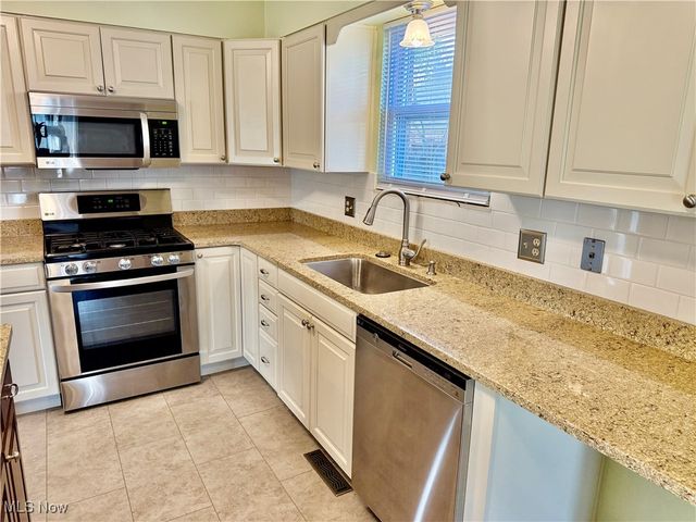 4004 Powell Street, Parkersburg, WV 26104